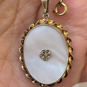 Vintage Amco Mother of Pearl Oval Locket